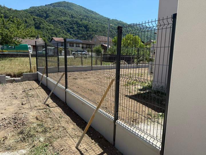 Création clôture rigide